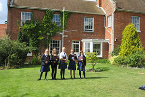 Group of students outside of the The Red House, Aldeburgh