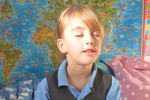 Little girl practising mindfulness at simply mindfulness