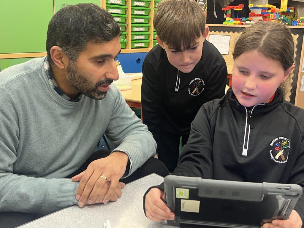 Gogglebox star Bassait Siddiqui visits Parkdale Primary School in Nottingham