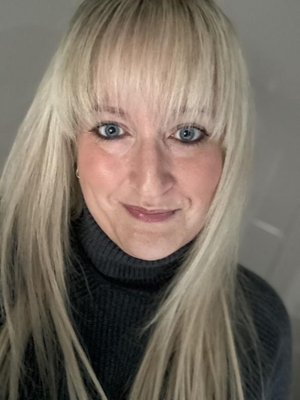 Emma Sanderson, MD Momenta Connect, Outcomes First Group